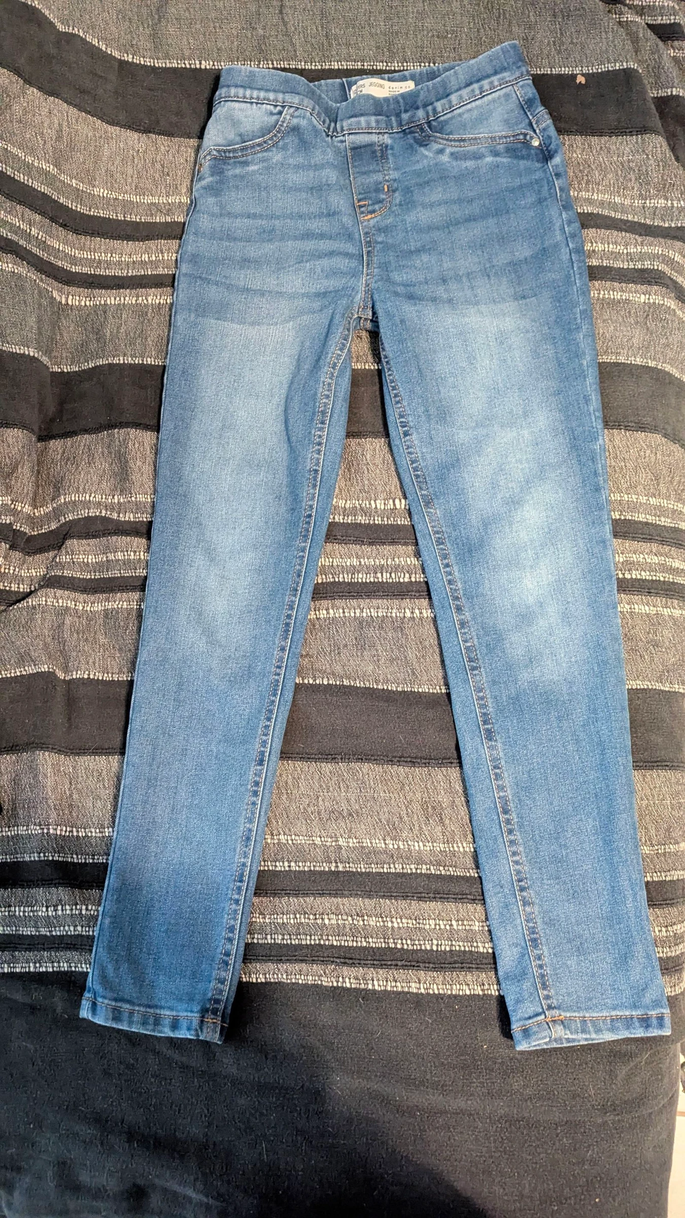 Lote de jegging + taza – photo 2